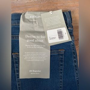 Mid rise skinny jeans size 29